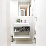 Rentero Scandinavian - Private Garden